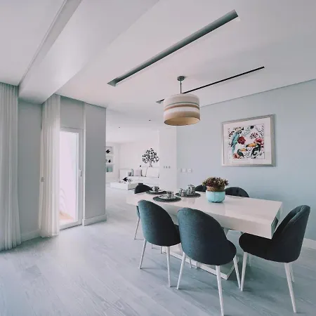 Apartamento Brumar דירה *